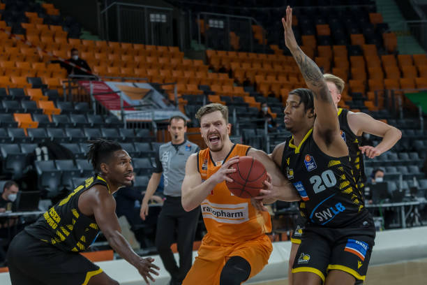 加布里埃尔 加布里埃尔